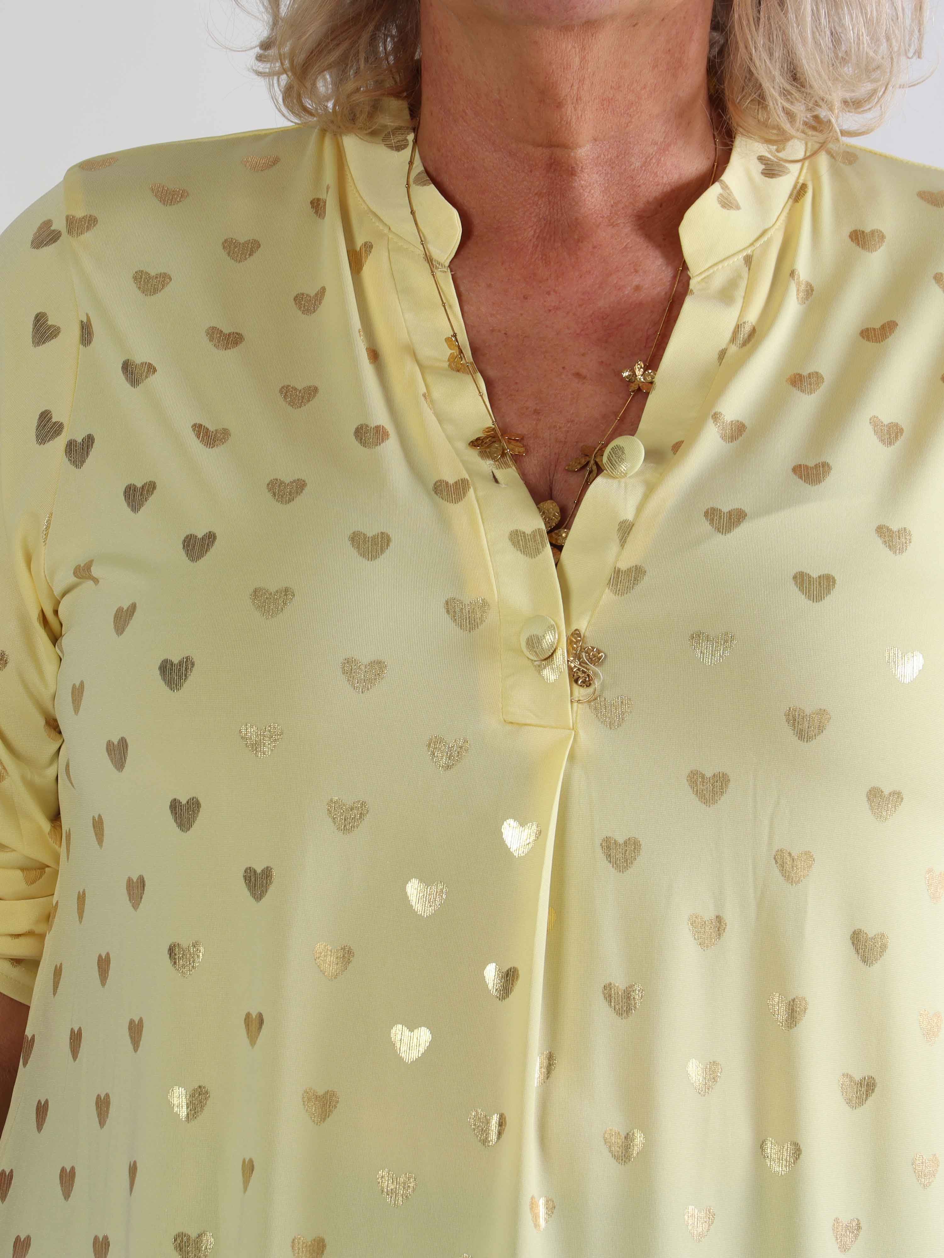 Ebba Gold Heart - Elastisk plus size kjole med guld hjerte detaljer